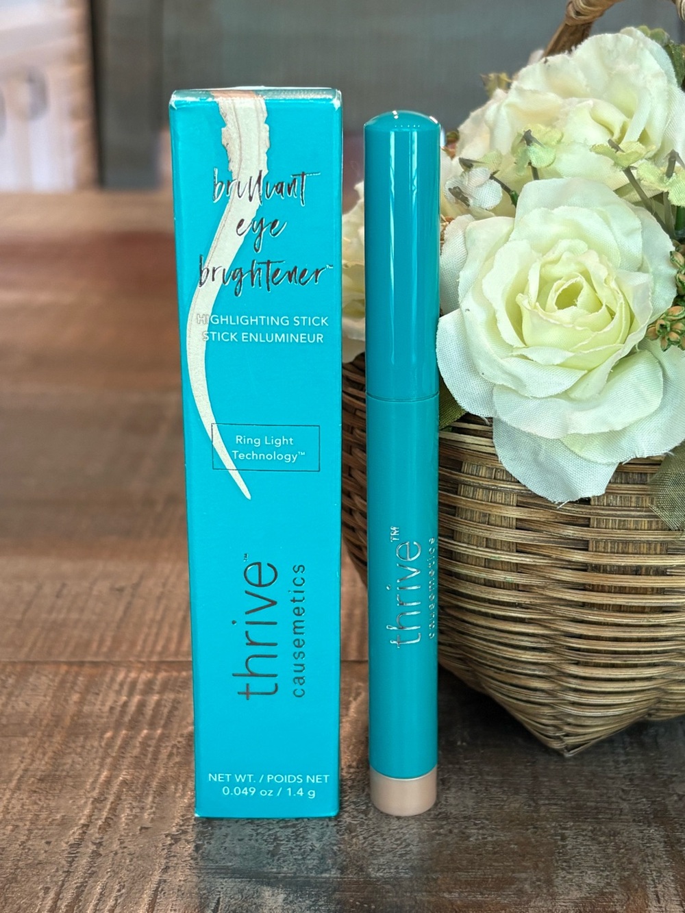 Thrive Causemetics BRILLIANT EYE BRIGHTENER in STELLA Tested!